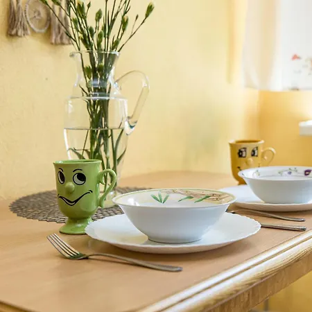 Apartament Cozy 2-bedroom Near & Town Centre *