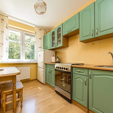 Cozy 2-bedroom Near & Town Centre Połąga