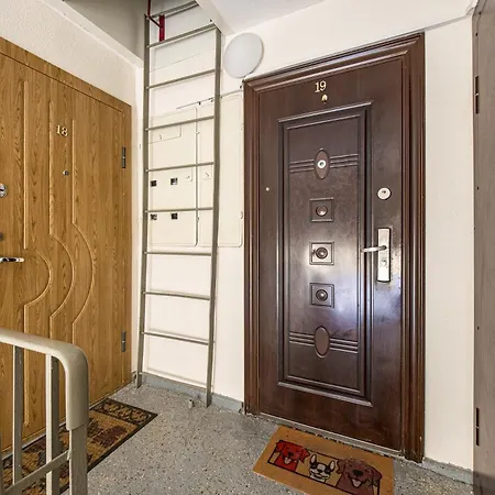 Apartament Cozy 2-bedroom Near & Town Centre Połąga
