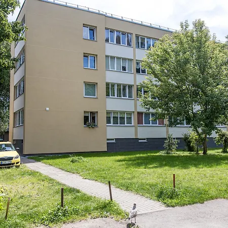 Apartament Cozy 2-bedroom Near & Town Centre *